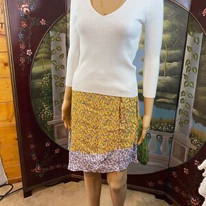 Asymmetrical two fabric skirt